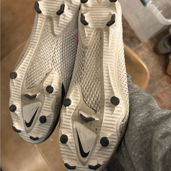 Nike phantom gt2 dynamic elite fit fg soccer cleats white pink size 12 - Picture 7 of 9